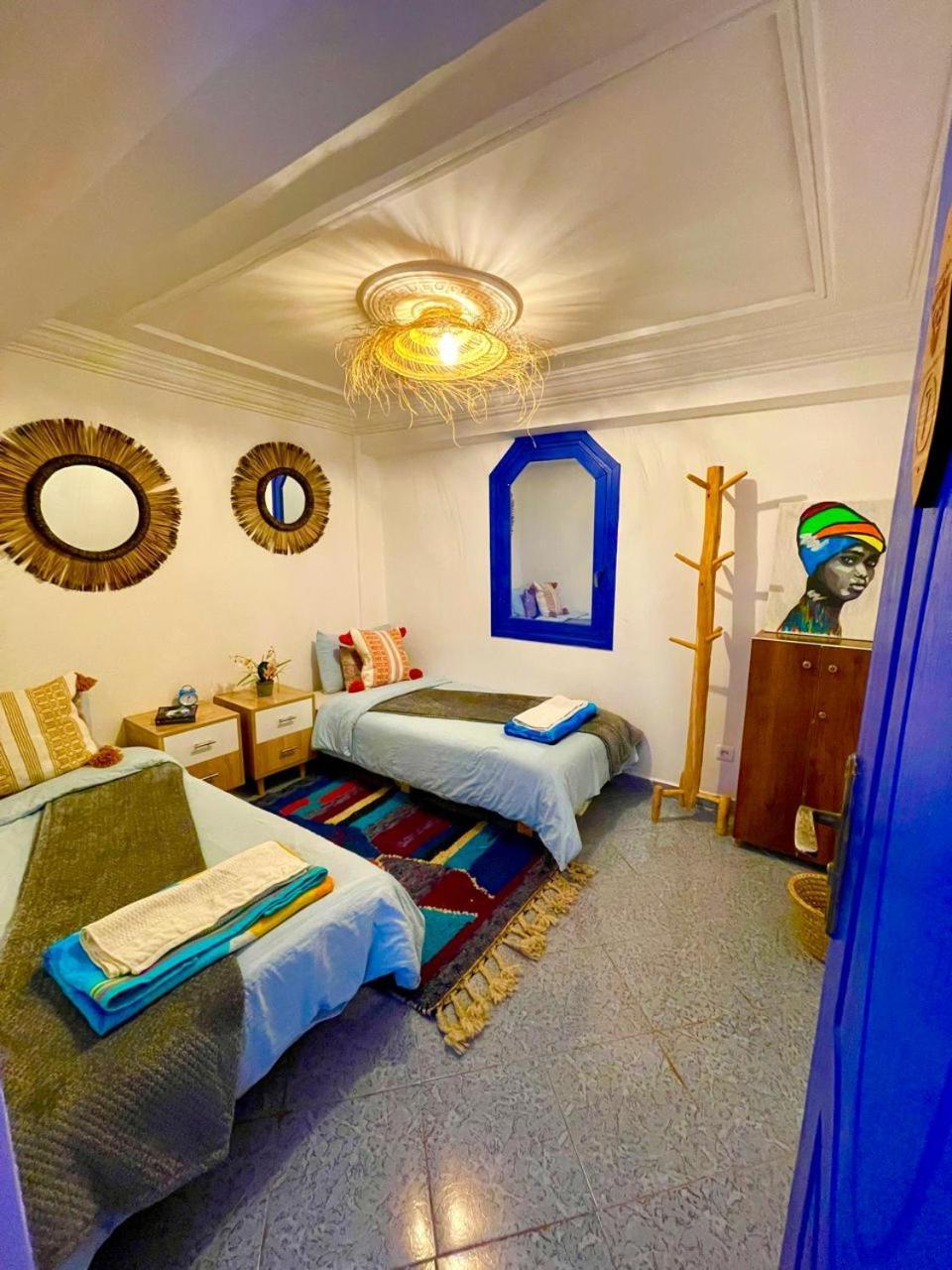 Tamraght Surf & Salsa Ocean House Bed & Breakfast エクステリア 写真